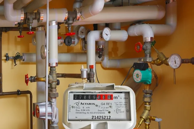 Warunki gruntowe a efektywność pompy ciepła - co sprawdzić przed odwiertami?