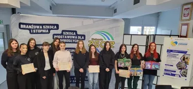 Sprzedawcy z regionu stanęli do rywalizacji, a siemianowicka szkoła wygrała na punkty