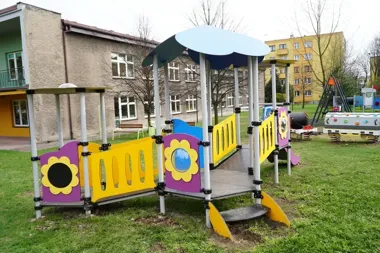 Nowy plac zabaw na Bytkowie powstał bez obciążania miejskiego budżetu