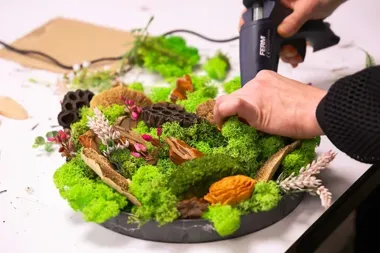 W Siemianowickim Centrum Kultury wiosna pachniała florystyką i własnymi perfumami