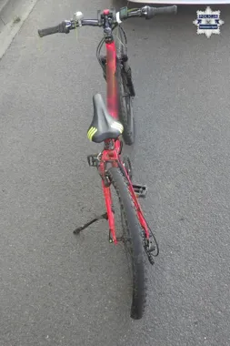Potrącił 12-latka na rowerze i uciekł. Miał sądowy zakaz
